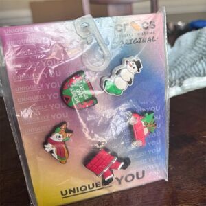 Crocs Jibbitz Christmas Mix‎ 5 Pack Holiday Shoe Charms Unisex